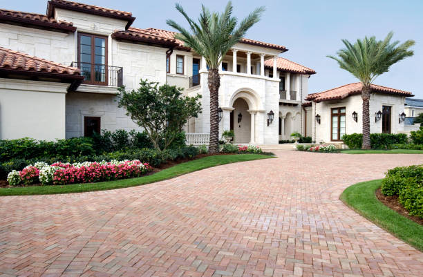 Best Driveway Paving Contractor  in Spotsylnia Courthouse, VA