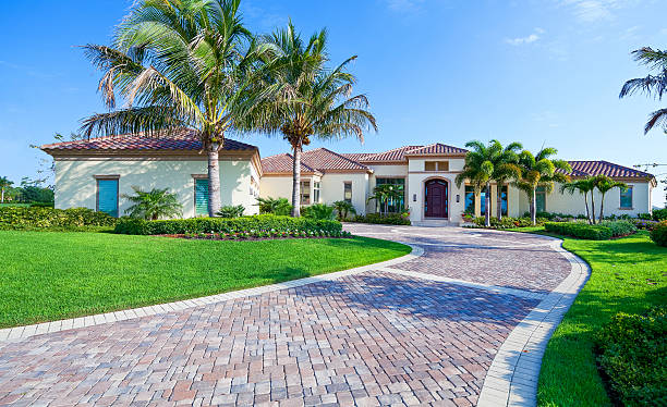 Best Driveway Paving Contractor  in Spotsylnia Courthouse, VA